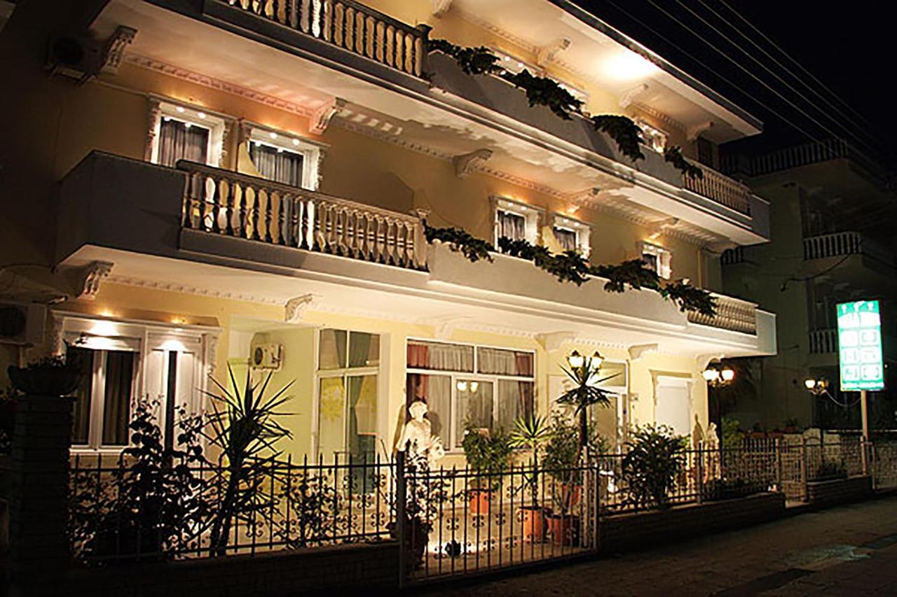 Villa Niki Olympiakí Aktí Exterior foto